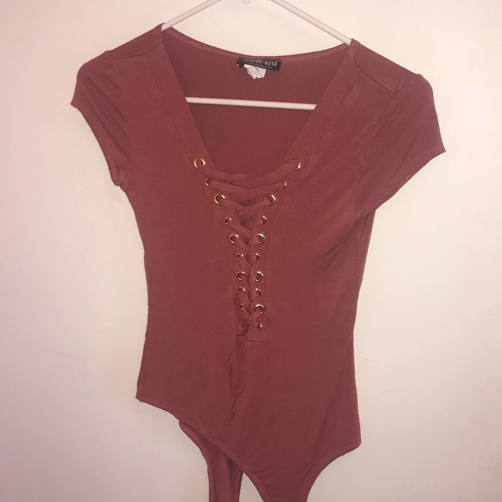 FASHION NOVA Lace Up Bodysuit